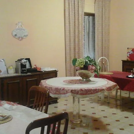 Il Dormiglione 3* צ'יביטאנובה מארקה